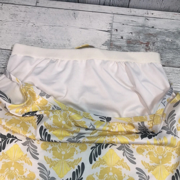 NordicTrack Yoga Racerback Tank Top Medium - Picture 5 of 7